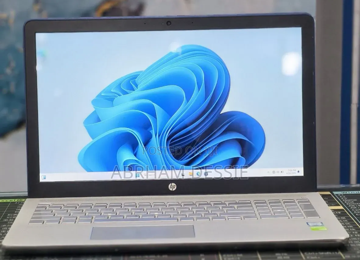 New Laptop HP 12GB Intel Core i7 HDD 1T