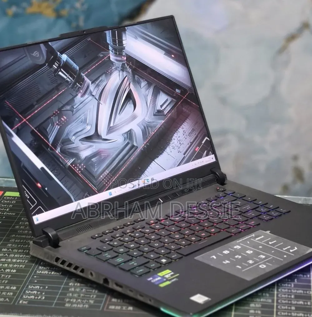 New Laptop Asus 16GB Intel Core i9 SSD 1T