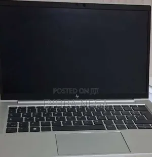 New Laptop HP EliteBook 830 G8 16GB AMD Ryzen 5 SSD 512GB