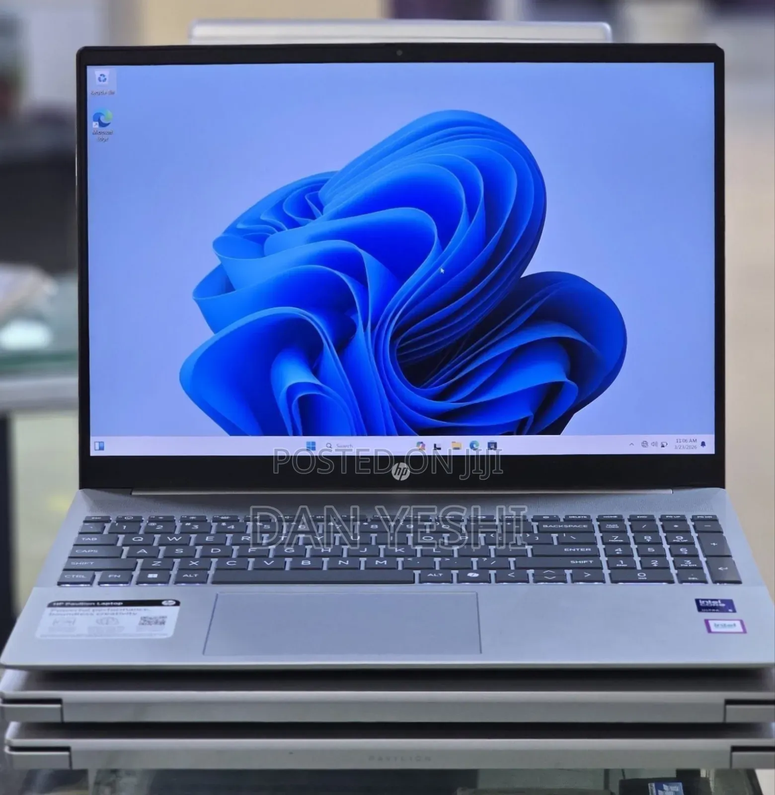 New Laptop HP Pavilion 15 8GB Intel Core Ultra 5 SSD 512GB