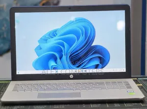 New Laptop HP Pavilion 15 12GB Intel Core i7 HDD 1T