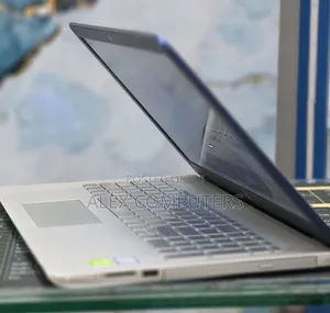 New Laptop HP Pavilion 15 12GB Intel Core i7 HDD 1T