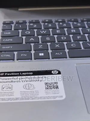 New Laptop HP Pavilion 15 8GB Intel Core Ultra 5 SSD 512GB