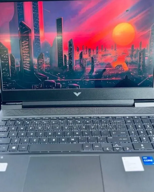New Laptop HP Victus 16 16GB Intel Core i7 SSD 512GB