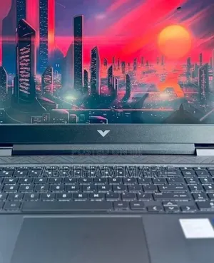 New Laptop HP Victus 16 16GB Intel Core i7 SSD 512GB