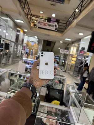 Apple iPhone 11 128 GB White