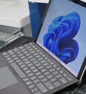 New Laptop Microsoft Surface Pro 7+ 32GB Intel Core i7 SSD 1T