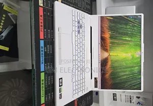 New Laptop Asus TUF Gaming A15 16GB AMD Ryzen 9 SSD 512GB