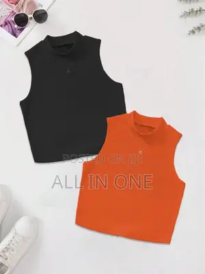 Women’s Top With Different Colors