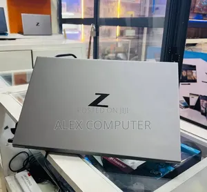 New Laptop HP ZBook 15 32GB Intel Core i9 SSD 512GB