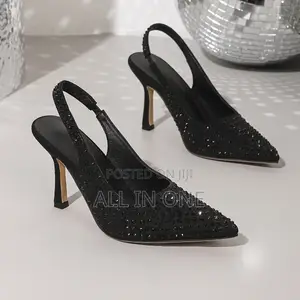 Pointed Toe Medium Length Heel