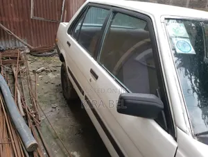 Toyota Corolla II 1985 White