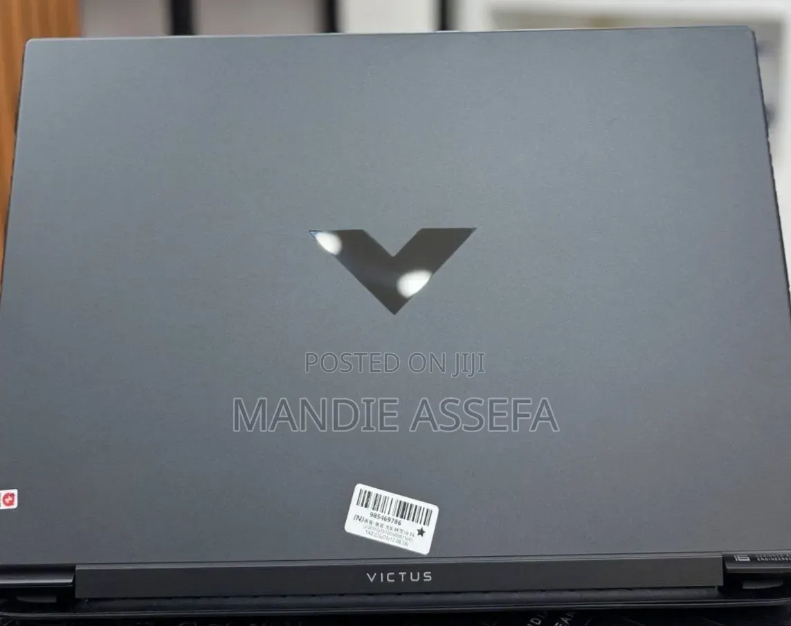 New Laptop HP Victus 16 16GB Intel Core i7 SSD 1T