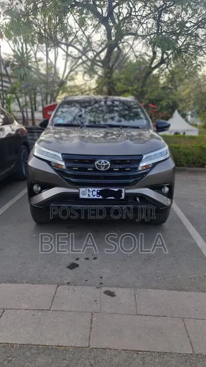 Toyota Rush 2022 Brown