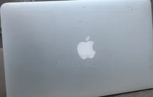 Laptop Apple MacBook Air 2015 4GB Intel Core i5 HDD 500GB