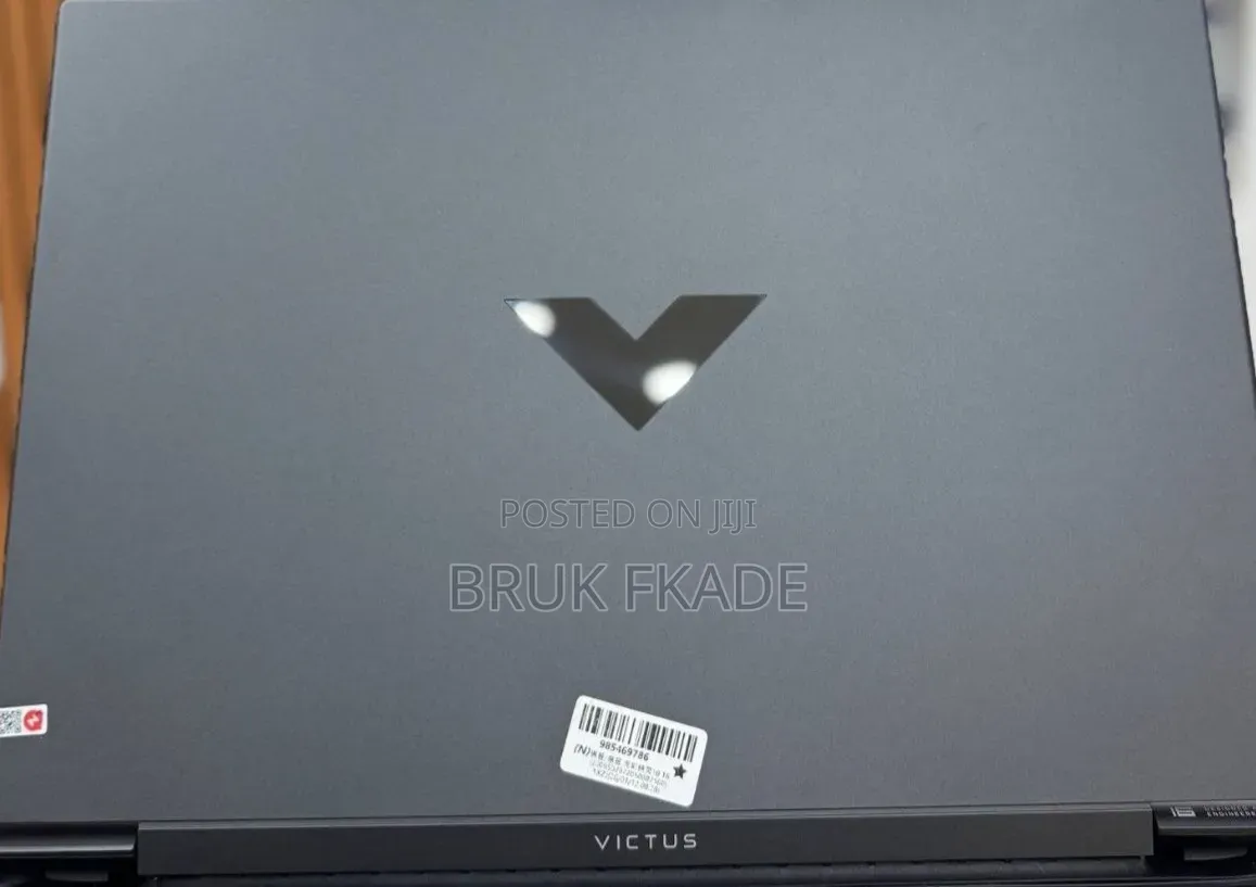 New Laptop HP Victus 16 16GB Intel Core i7 SSD 512GB