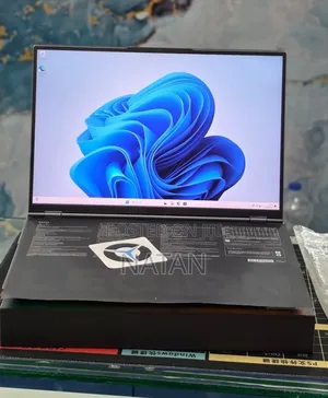 New Laptop Lenovo Legion 9 32GB AMD Ryzen 9 SSD 1T