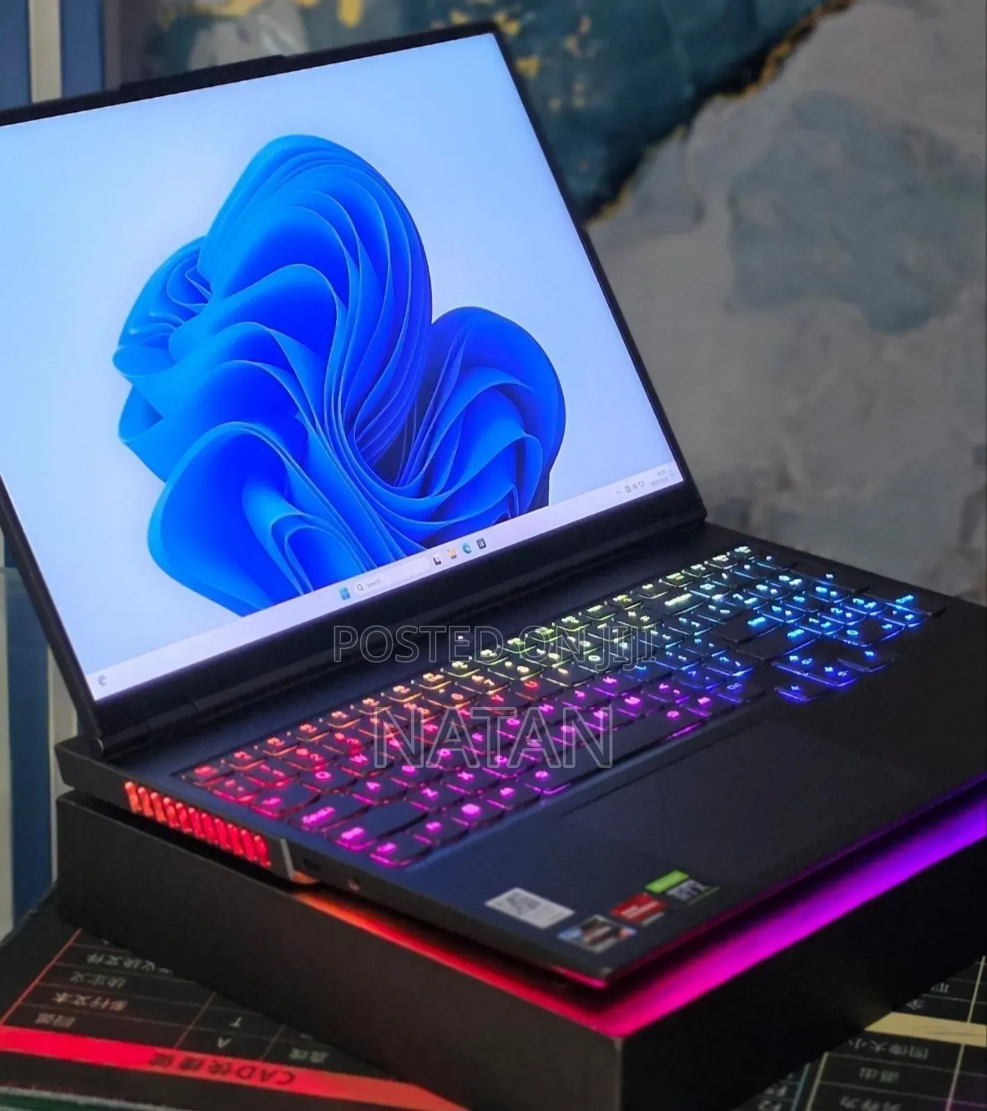 New Laptop Lenovo Legion 9 32GB AMD Ryzen 9 SSD 1T