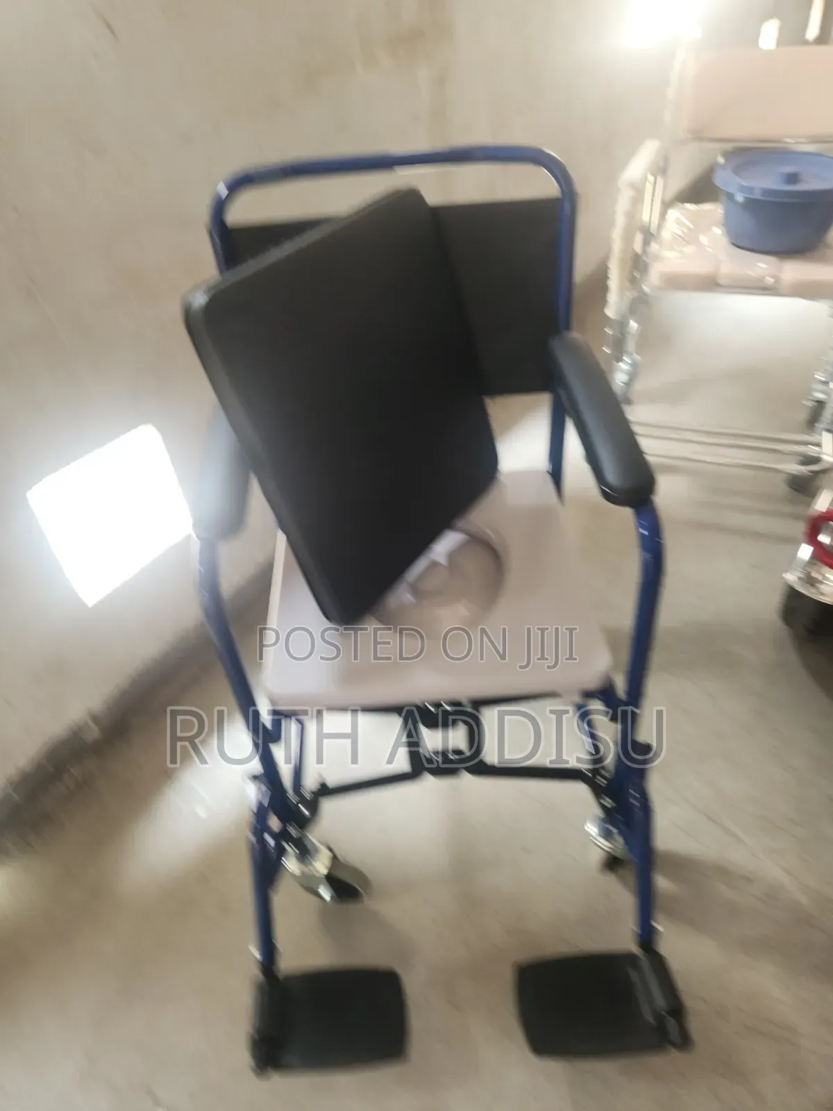 Commode Wheelchair朱紅wheelchair Commode協商wheelchair奢望wheelchair Medical