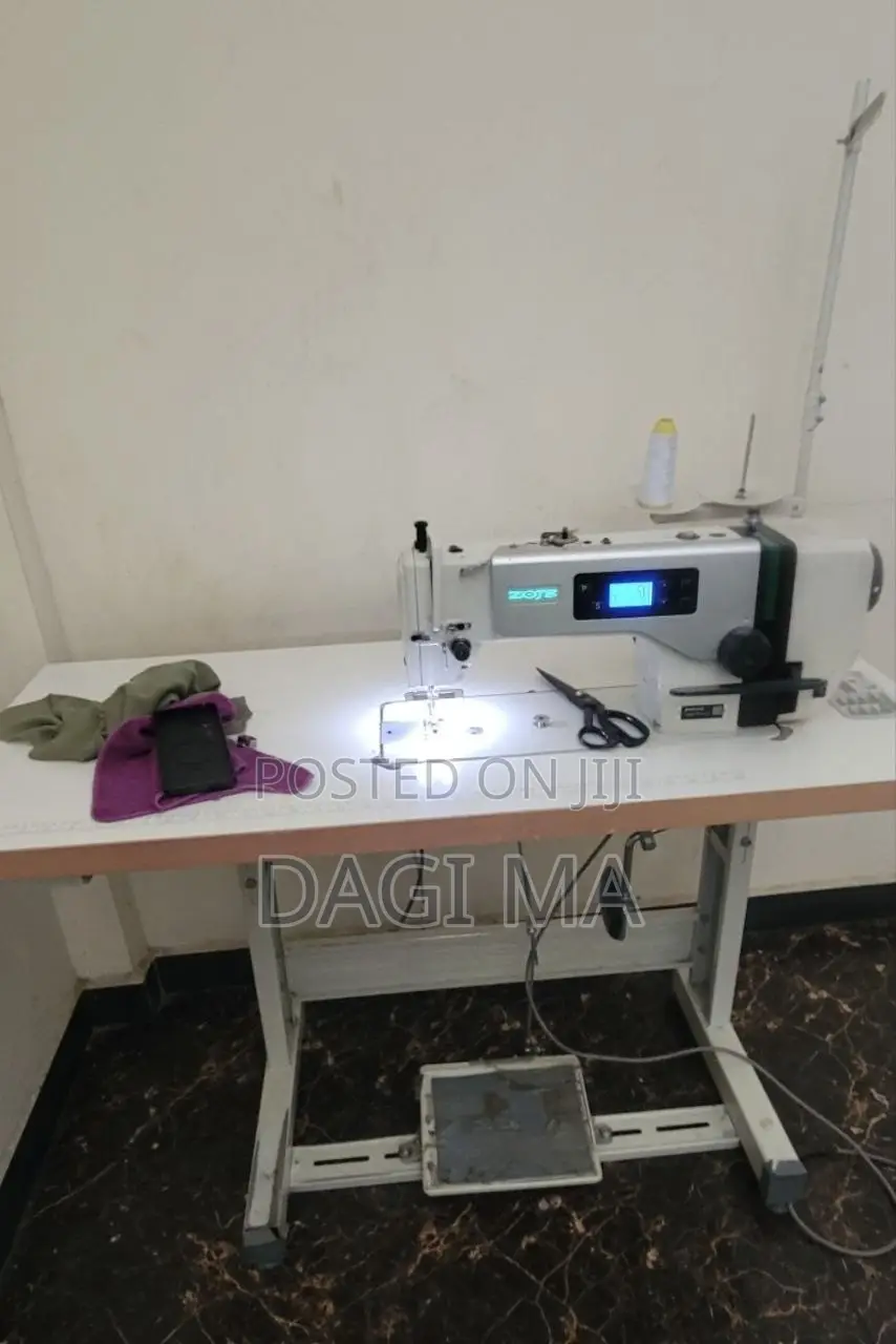 Zoje Sewing Machine