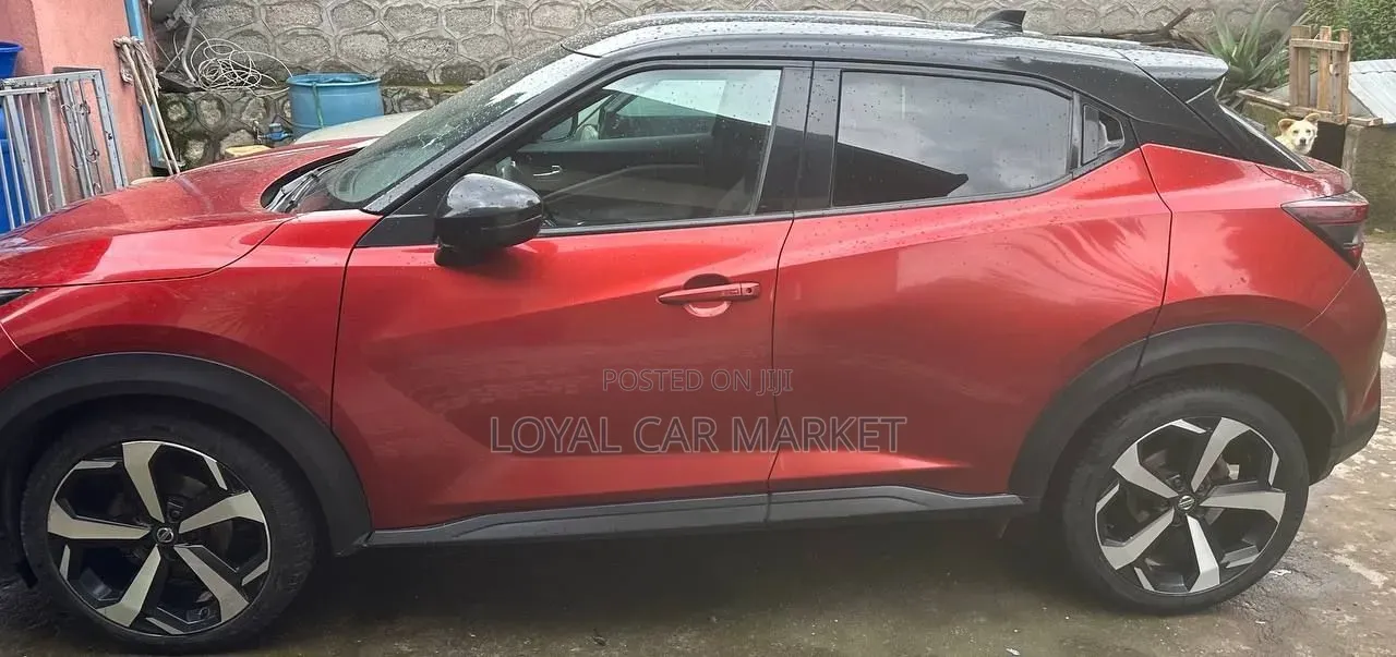 Nissan Juke 2021 Red