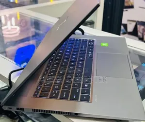 New Laptop HP ZBook 15 32GB Intel Core i9 SSD 512GB