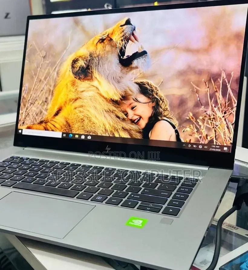New Laptop HP ZBook 15 32GB Intel Core i9 SSD 512GB