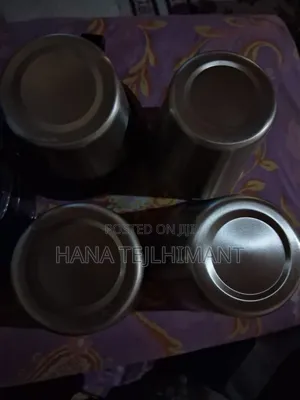 Manna. Jug With 4 Cups. 640z/1.9l. 34hours Cold. 5hours Hot.