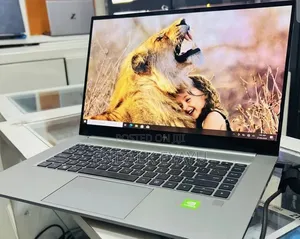 New Laptop HP ZBook 15 32GB Intel Core i9 SSD 512GB