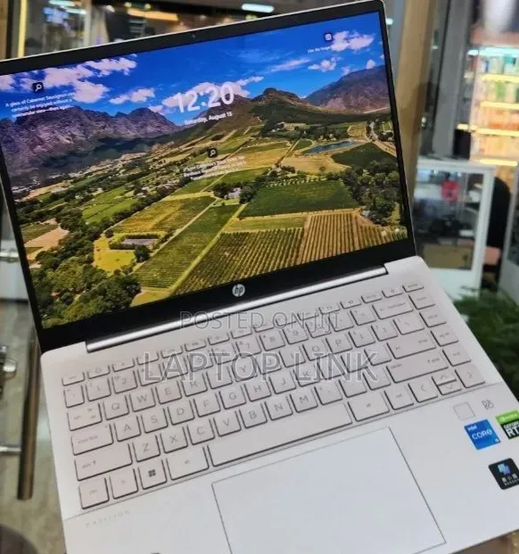 New Laptop HP Pavilion 14 16GB Intel Core i5 SSD 512GB