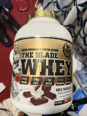 The Blade Whey Ultra Premium Protein Blend 2.26kg
