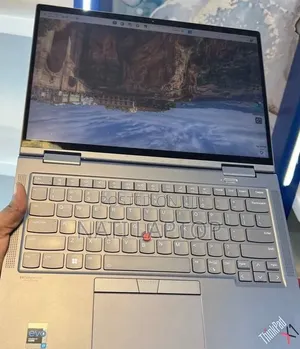 New Laptop Lenovo ThinkPad X1 Yoga 16GB Intel Core i7 SSD 512GB