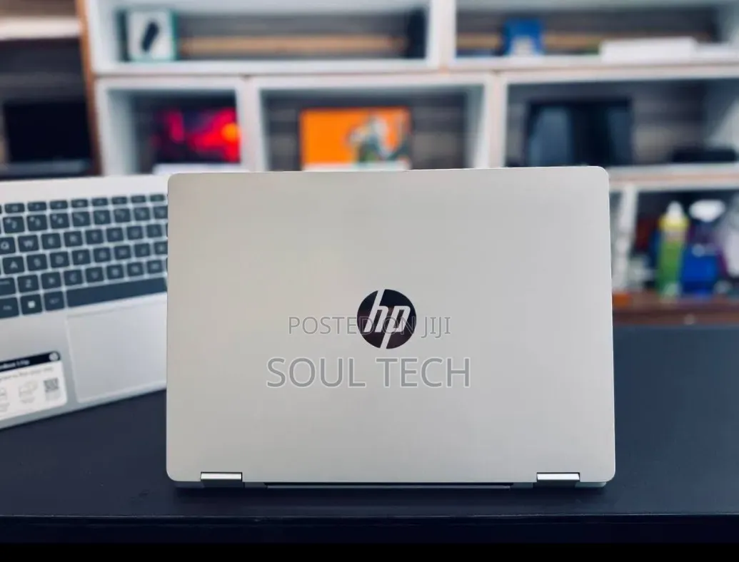 New Laptop HP OmniBook 5 Flip 14-fp0023dx 16GB Intel Core 7 SSD 512GB