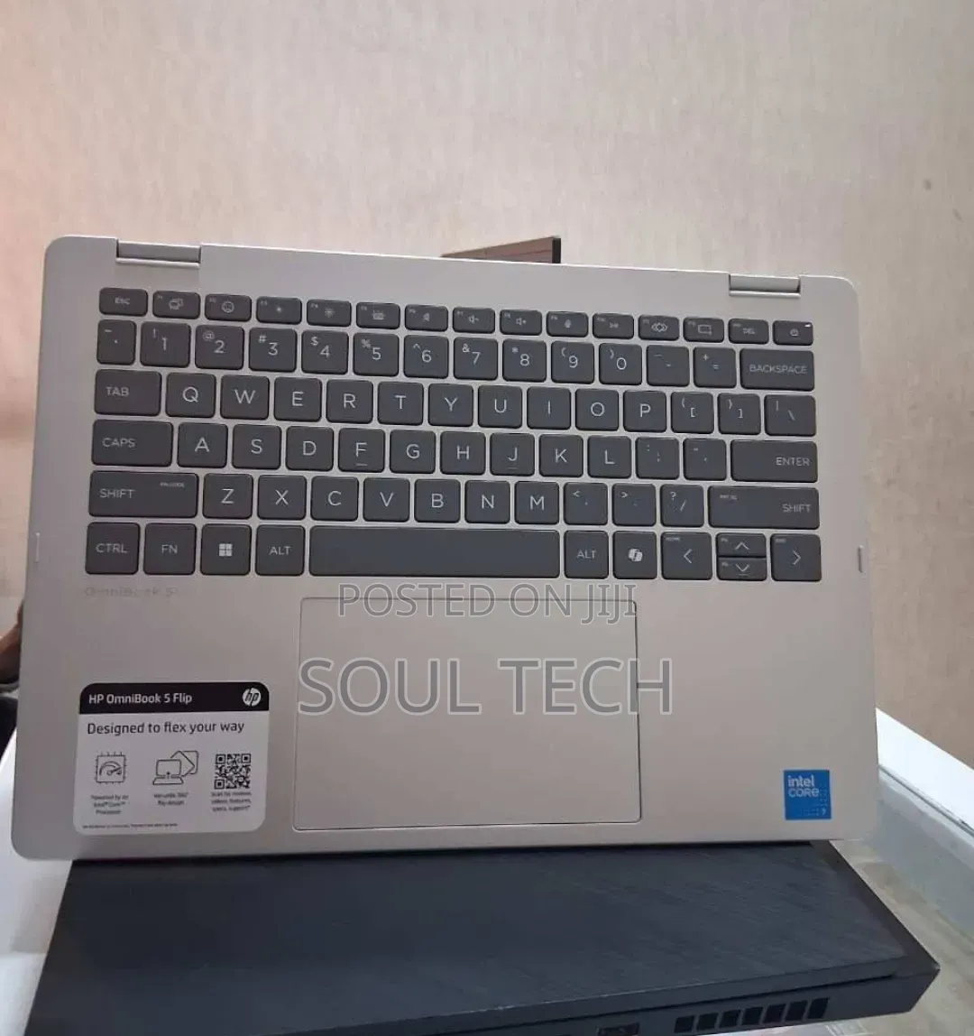 New Laptop HP OmniBook 5 Flip 14-fp0023dx 16GB Intel Core 7 SSD 512GB