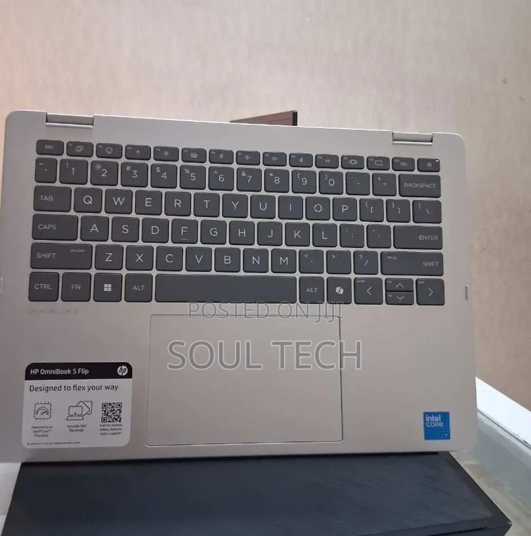 New Laptop HP OmniBook 5 Flip 14-fp0023dx 16GB Intel Core 7 SSD 512GB