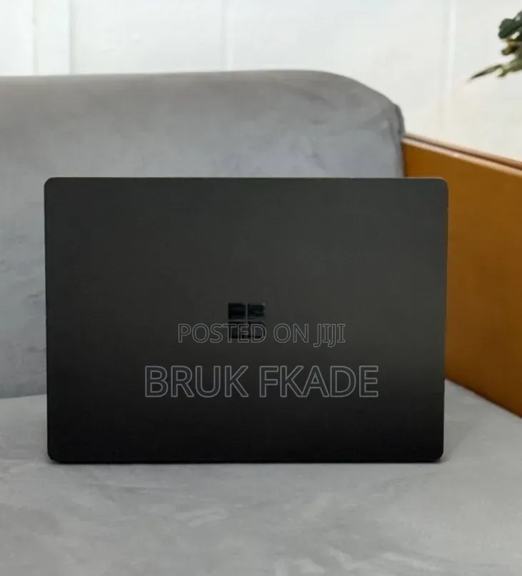 New Laptop Microsoft Surface Laptop 4 16GB Intel Core i7 SSD 512GB