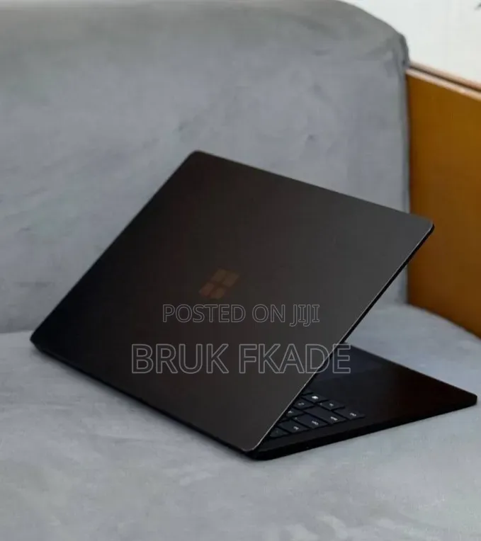 New Laptop Microsoft Surface Laptop 4 16GB Intel Core i7 SSD 512GB