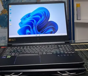 New Laptop Acer Predator Helios 300 16GB Intel Core i9 SSD 512GB