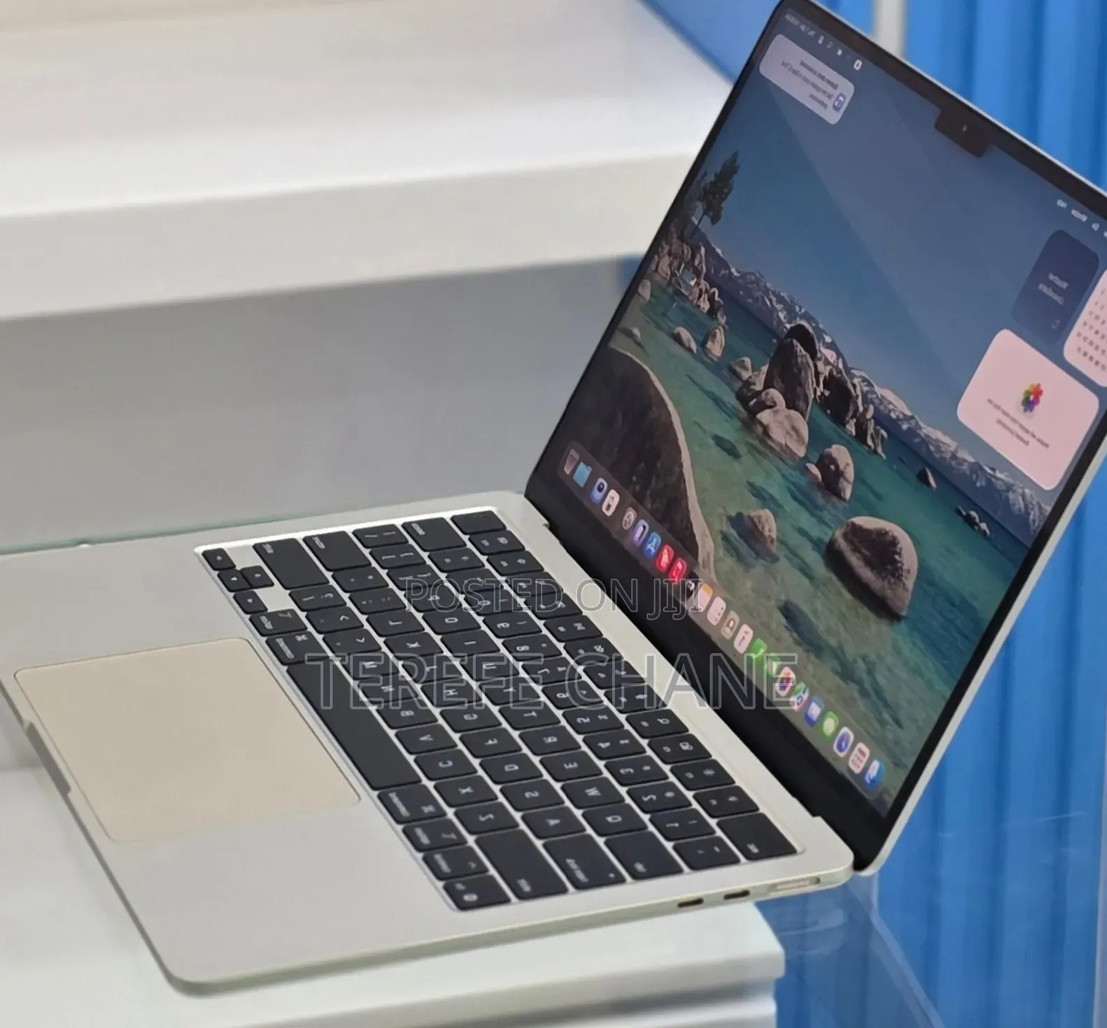 New Laptop Apple MacBook Air 2025 M4 16GB Apple M4 SSD 256GB
