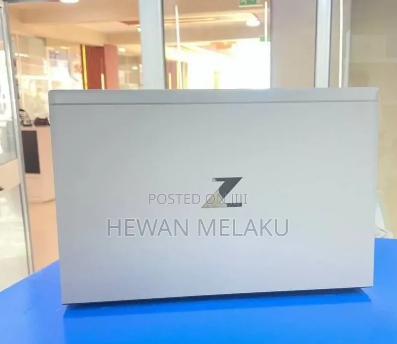New Laptop HP ZBook 15 16GB Intel Core i7 SSD 512GB
