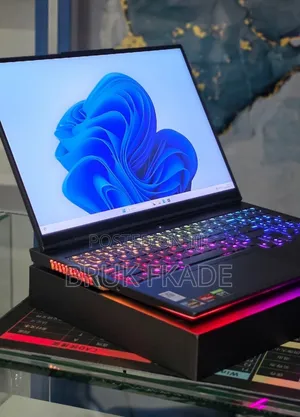 New Laptop Lenovo Legion 5 32GB AMD Ryzen 9 SSD 1T