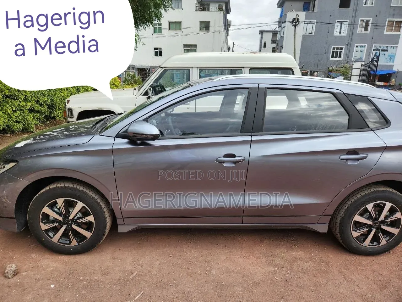 BYD E2 43 kWh 94 hp FWD 2025 Gray