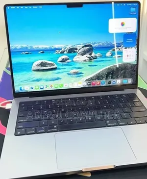 New Laptop Apple MacBook Pro 2019 8GB Apple M3 Pro SSD 512GB