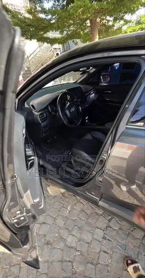 Toyota C-HR 2023 Black