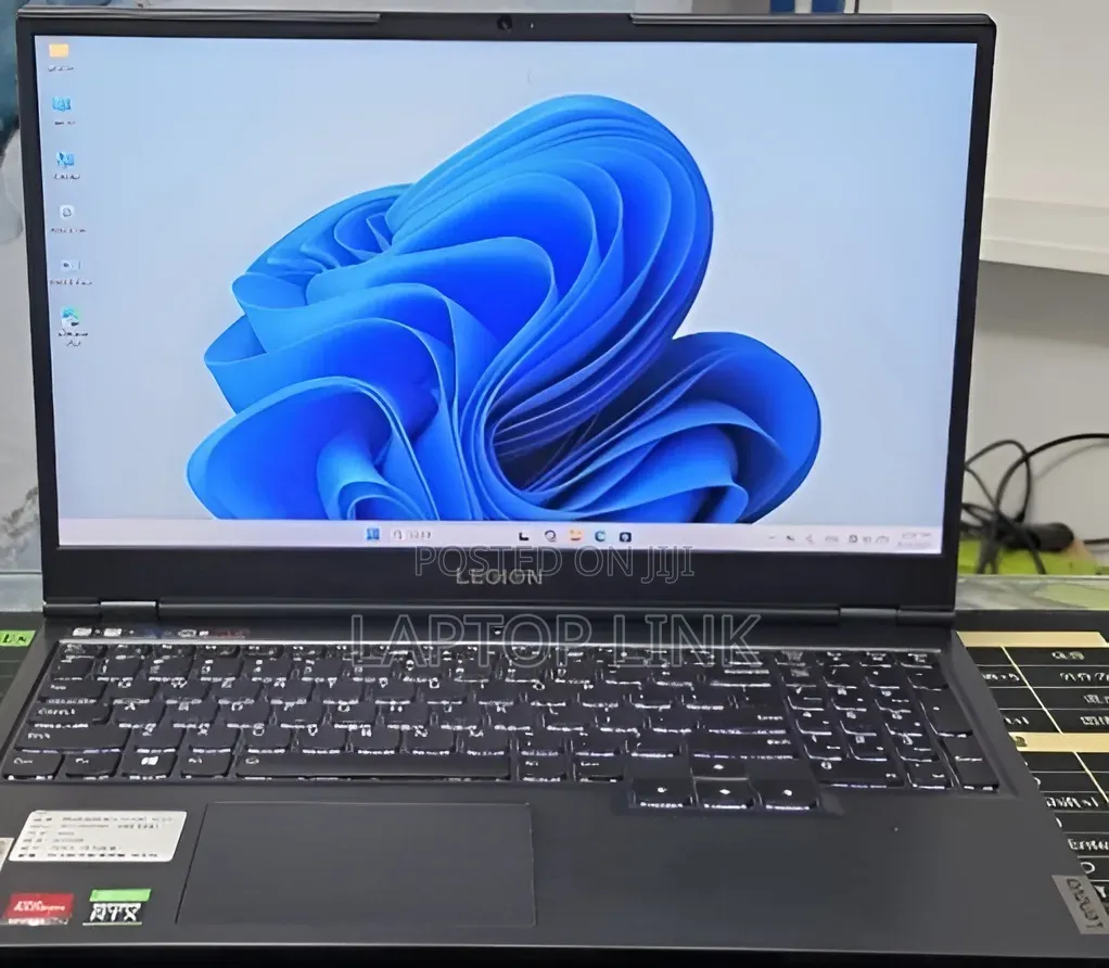 New Laptop Lenovo Legion 5 16GB AMD Ryzen 7 SSD 512GB