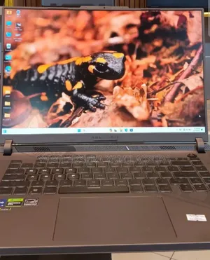 New Laptop Asus ROG Strix G16 G614 16GB Intel Core i7 SSD 1T