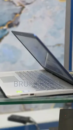 New Laptop HP Pavilion 15 12GB Intel Core i7 SSD 1T