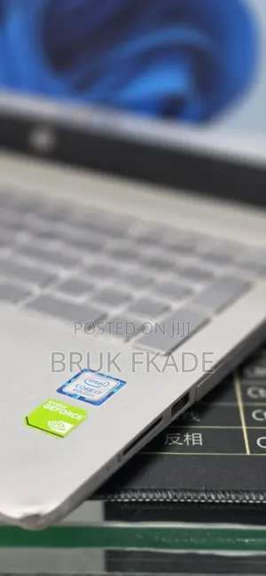 New Laptop HP Pavilion 15 12GB Intel Core i7 SSD 1T