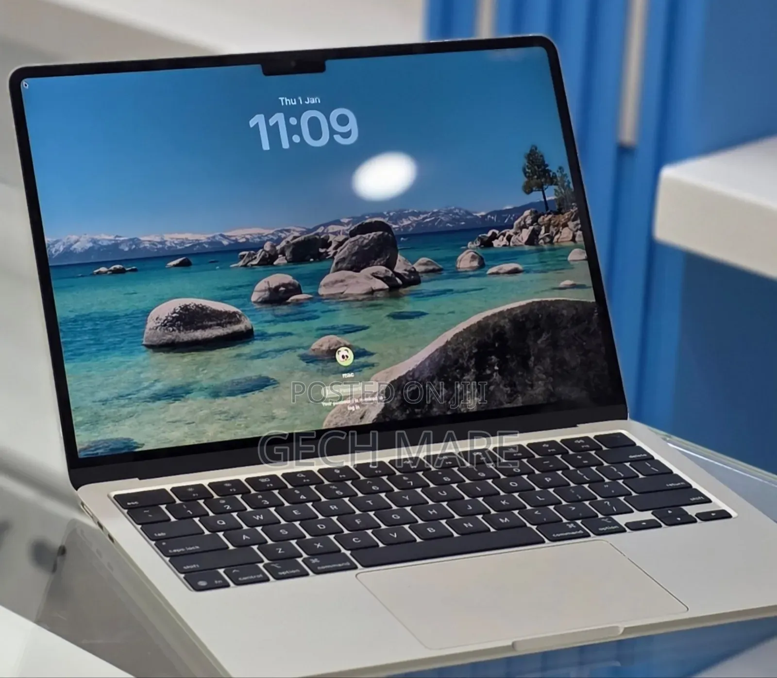 New Laptop Apple MacBook Air 2025 M4 16GB Apple M4 SSD 256GB