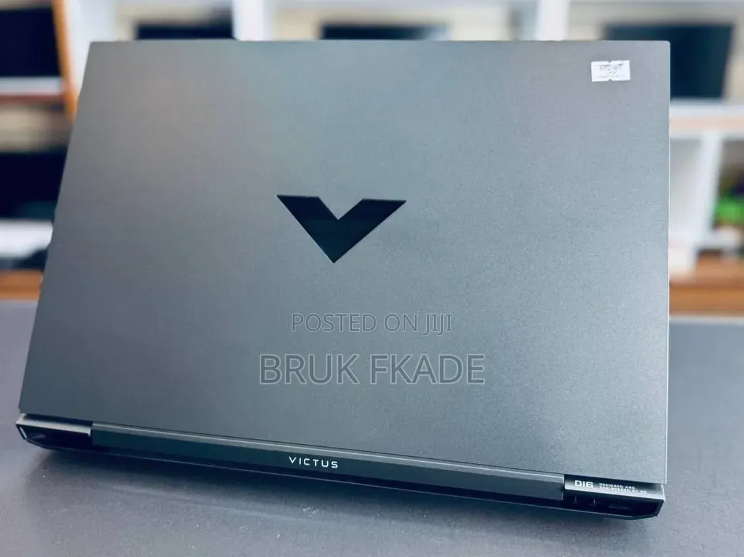 New Laptop HP Victus 15 16GB Intel Core i7 SSD 512GB